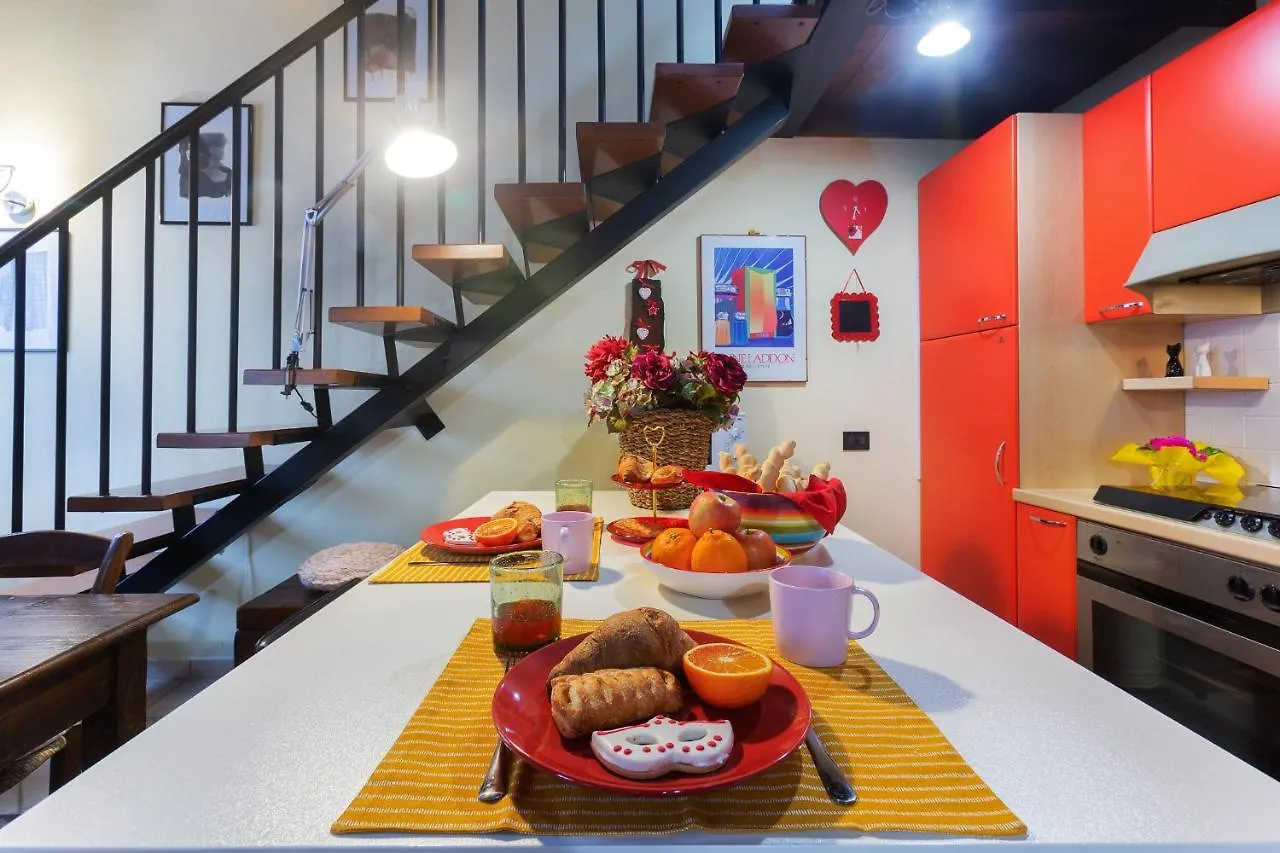 Ariostea University Duplex Apartment Ferrara Italy